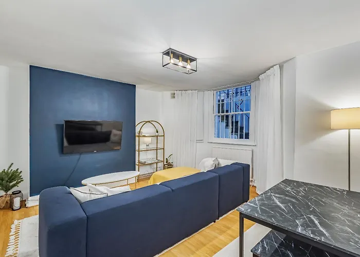 The Kensington Escape - 2 Bedroom Apartment
