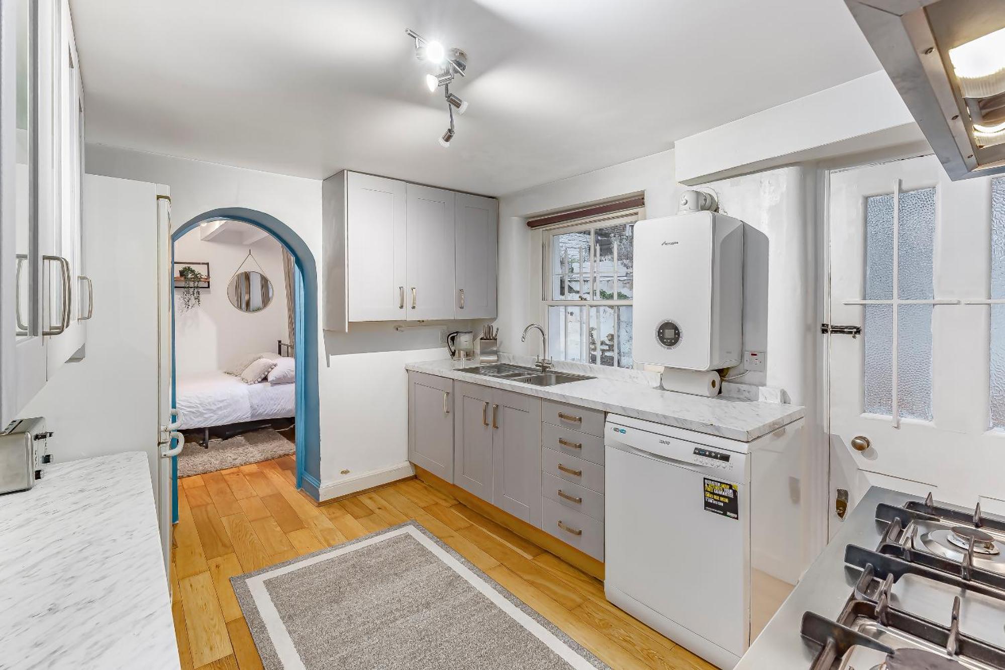 The Kensington Escape - 2 Bedroom London